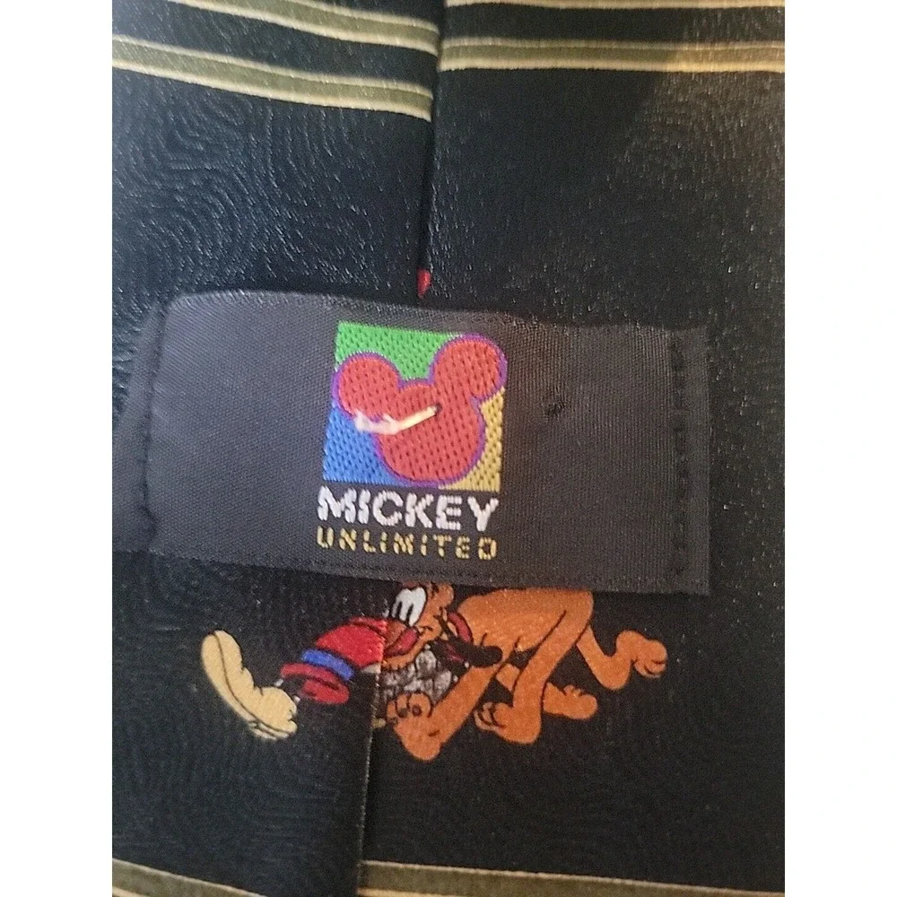 Disney Mickey Unlimited Necktie Mickey Mouse Goofy Men's Novelty‎ Neck Tie NEW